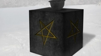 The Satanic Temple Memorial Will Prompt Kids to 'Consider Satanism', Warns Priest 