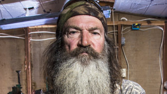 'Duck Dynasty' Star Phil Robertson Gets His Own Show, Vows to 'Reject Political Correctness'