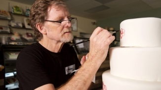 Franklin Graham Urges Prayers Ahead of Christian Baker Jack Phillips’ Fight at The Supreme Court