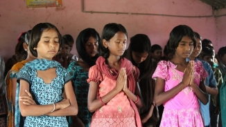 Teen Sisters in Laos Beaten, Tied Up by Family for Converting to Christianity: 'We Want to Obey Jesus'