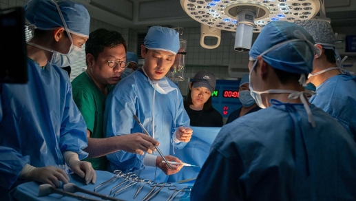 Faith Reflected in Dedication? The Christian Perspective in Netflix’s 'The Trauma Code: Heroes on Call' -Park Wook-Joo Column-