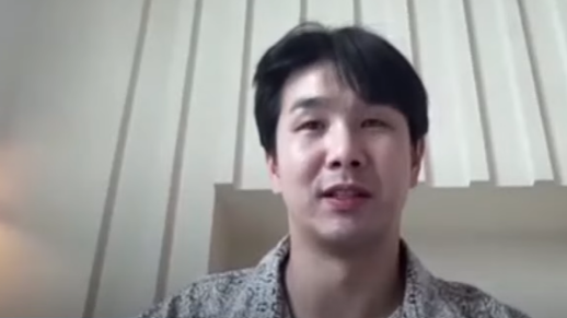 Korean husband leaps over collapsing bridge to save his family, 'Thank God'